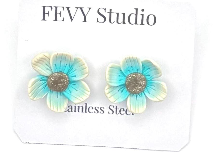 Turquoise Flower Stud Earrings, Polymer Clay Earrings, Handmade Floral Earrings, Gradient Clay Earrings, Stainless Steel Post