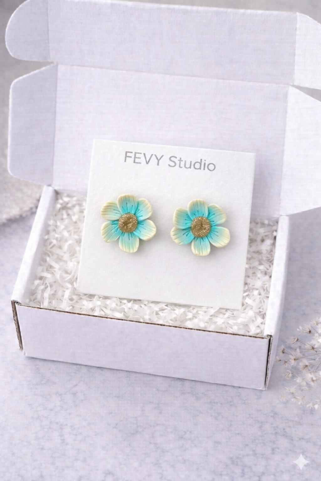 Turquoise Flower Stud Earrings, Polymer Clay Earrings, Handmade Floral Earrings, Gradient Clay Earrings, Stainless Steel Post