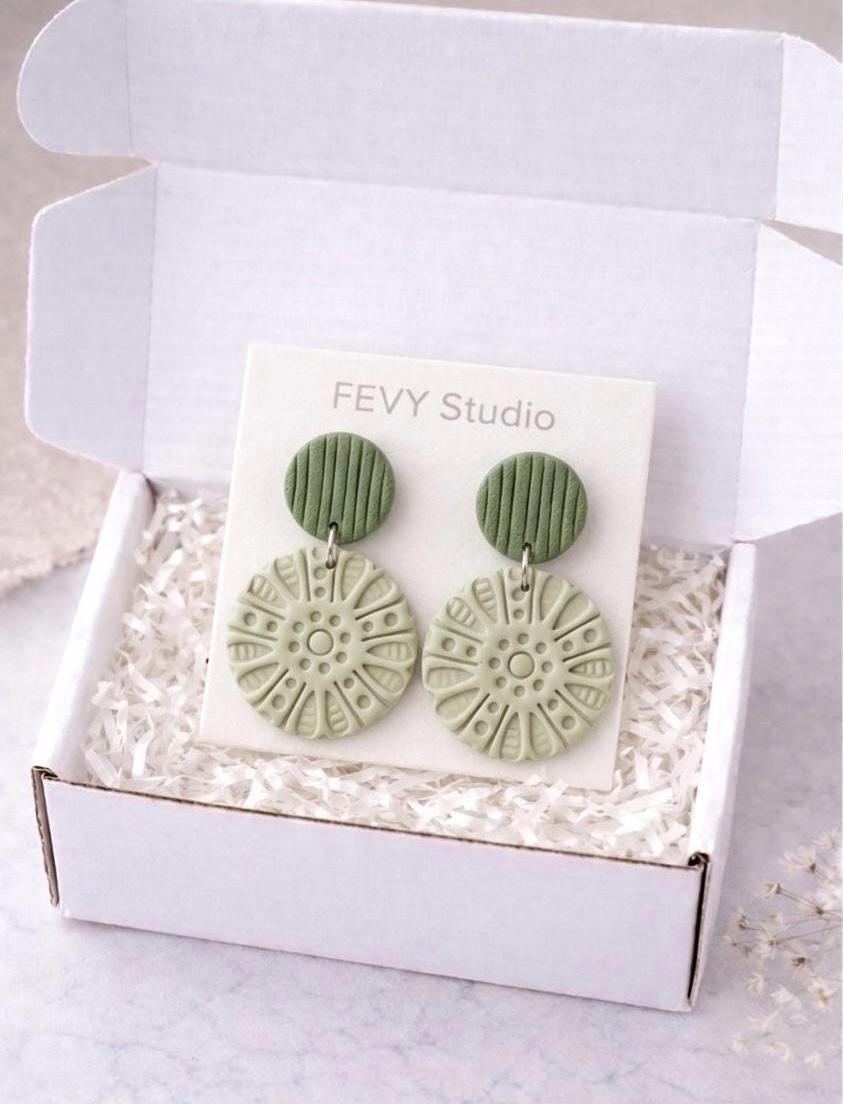 Sage Green Boho Clay Earrings | Textured Polymer Clay Earrings | Handmade Minimalist Dangle Earrings | Neutral Statement Earrings | Gift for